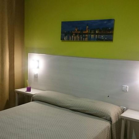 Hostal Ds 벨리라데산안토니오 외부 사진