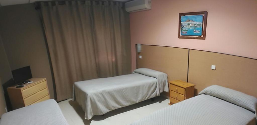 Hostal Ds 벨리라데산안토니오 외부 사진